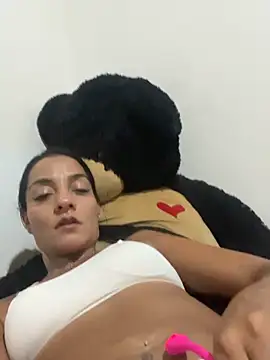 yesica2507 online show from May 2026 08:39:01 PM