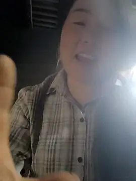 Snapshot of MayEva_ly chatting on March 2026 03:24:01 AM MayEva ly online show from March 2026 03:24:01 AM