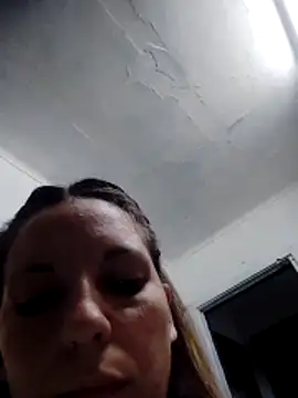 CamiliLuna online show from May 2026 10:35:01 AM