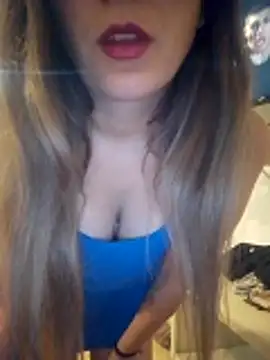 CamiliLuna online show from May 2026 04:45:01 AM