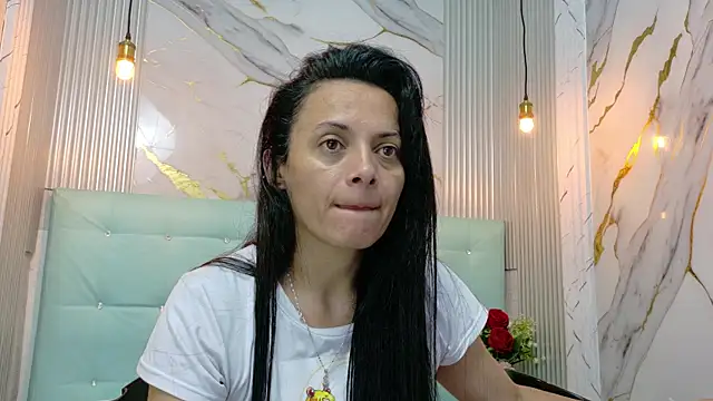 QueenSallyDesire online show from June 2026 03:28:01 AM