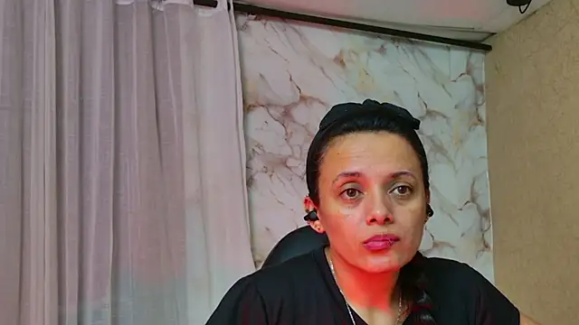 QueenSallyDesire online show from April 2026 03:02:02 AM