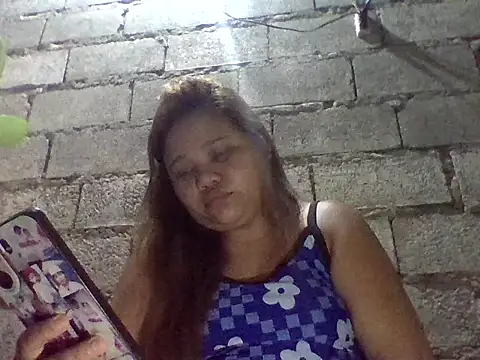 sweetlyn31 online show from August 2026 09:46:01 PM