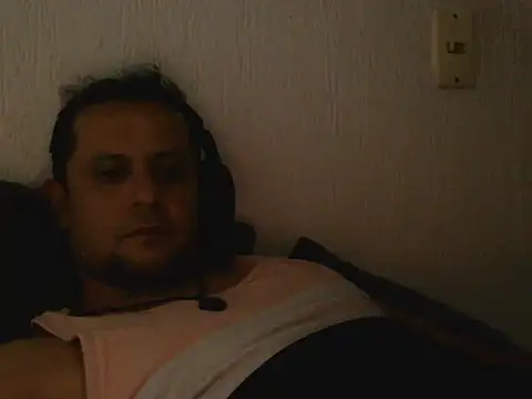 Snapshot of Lfervega chatting on April 2026 08:34:01 AM Lfervega online show from April 2026 08:34:01 AM