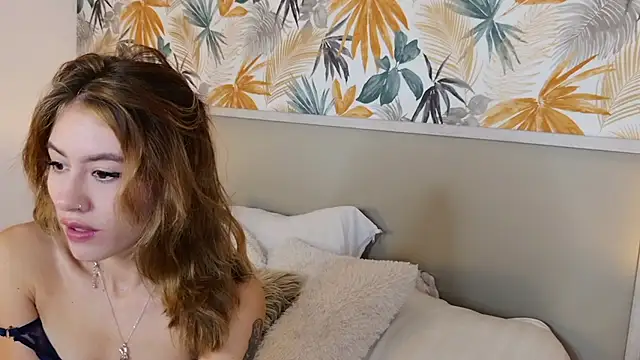 SuzannaMurr online show from March 2026 08:44:01 AM