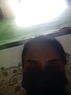 Vandana122 online show from May 2026 11:02:02 AM