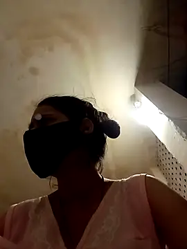 Vandana122 online show from March 2026 03:24:02 PM