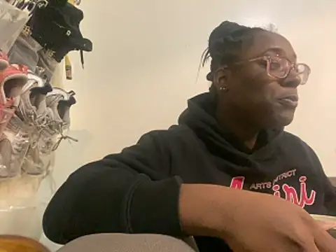 Sinfulwaterfalls online show from March 2026 04:28:01 AM