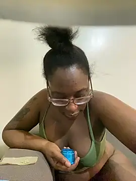 Sinfulwaterfalls online show from February 2026 05:47:02 PM