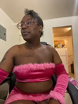 Snapshot of Sinfulwaterfalls chatting on May 2026 09:13:02 PM Sinfulwaterfalls online show from May 2026 09:13:02 PM