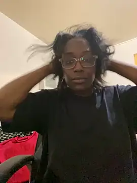 Snapshot of Sinfulwaterfalls chatting on May 2026 02:28:02 AM Sinfulwaterfalls online show from May 2026 02:28:02 AM