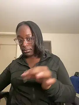 Snapshot of Sinfulwaterfalls chatting on May 2026 02:48:01 PM Sinfulwaterfalls online show from May 2026 02:48:01 PM