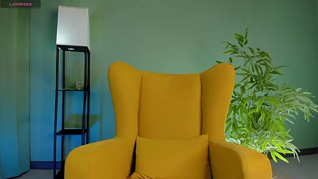 Snapshot of taticamomile chatting on March 2026 05:35:02 AM taticamomile online show from March 2026 05:35:02 AM