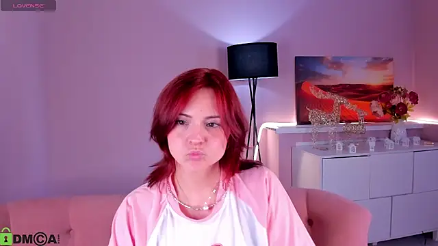 Snapshot of taticamomile chatting on April 2026 12:12:02 PM taticamomile online show from April 2026 12:12:02 PM