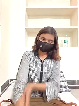 reena-sassy online show from March 2026 11:27:02 AM