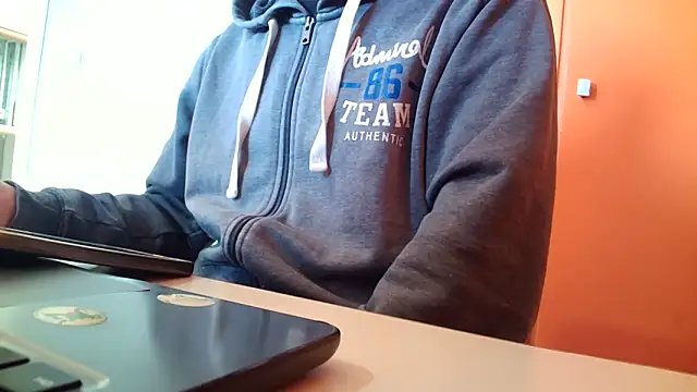 truble78 online show from March 2026 01:59:01 PM