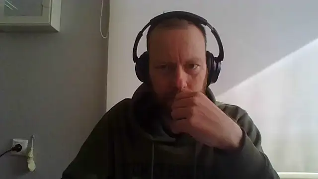 truble78 online show from March 2026 07:38:01 AM