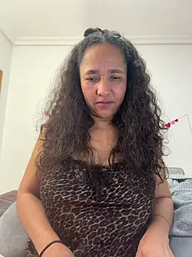 CrystalIvy online show from March 2026 11:25:02 AM