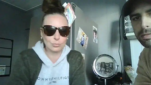 ZaramourXMrX online show from March 2026 02:32:01 PM