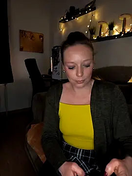 ZaramourXMrX online show from March 2026 08:16:01 PM