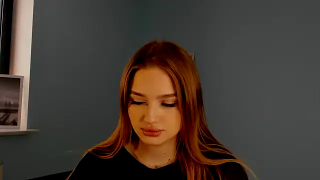 Snapshot of SolLocy chatting on February 2026 09:11:01 AM SolLocy online show from February 2026 09:11:01 AM