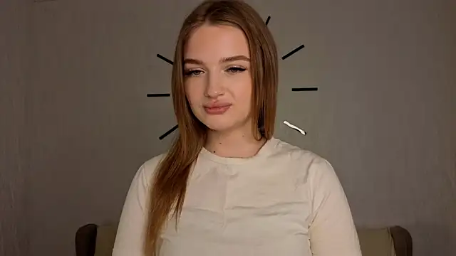 Snapshot of SolLocy chatting on March 2026 06:02:01 AM SolLocy online show from March 2026 06:02:01 AM