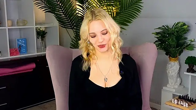 Snapshot of OlindaFosdick chatting on February 2026 02:19:02 PM OlindaFosdick online show from February 2026 02:19:02 PM