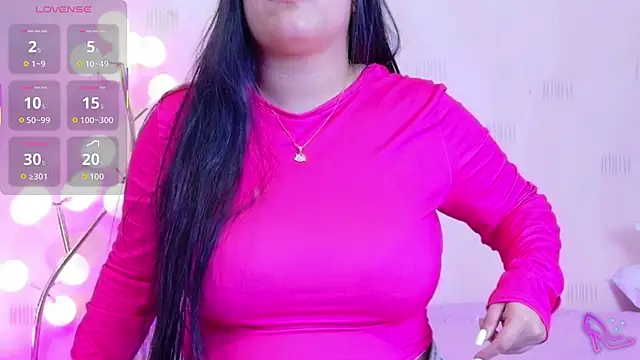 curvybuffgirllll online show from May 2026 07:31:01 PM