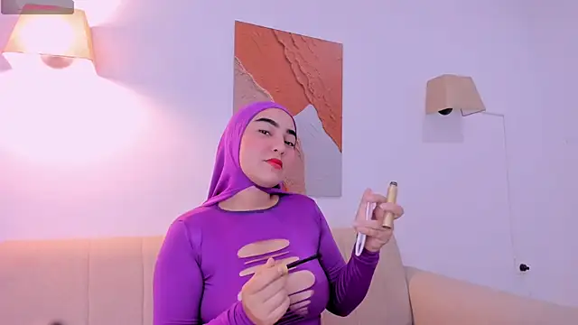 Snapshot of Malika_Noor chatting on July 2026 02:34:02 PM Malika Noor online show from July 2026 02:34:02 PM