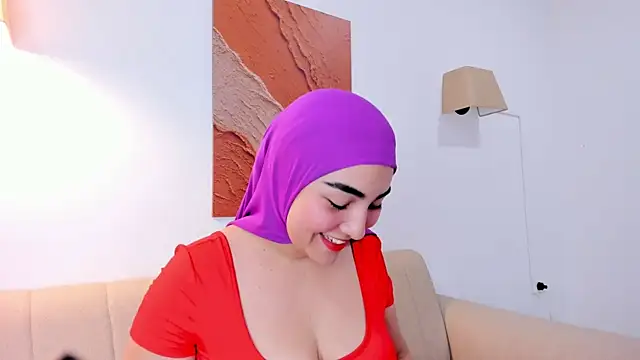 Snapshot of Malika_Noor chatting on June 2026 05:34:01 PM Malika Noor online show from June 2026 05:34:01 PM