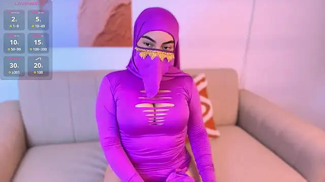 Malika Noor online show from February 2026 01:55:01 PM