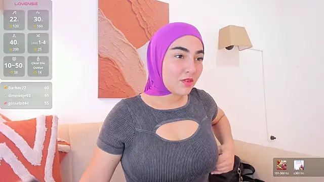 Snapshot of Malika_Noor chatting on May 2026 03:11:02 PM Malika Noor online show from May 2026 03:11:02 PM