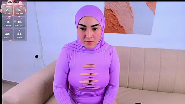 Malika Noor online show from March 2026 02:32:01 PM