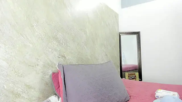 Mick-lollipop online show from April 2026 07:47:01 PM