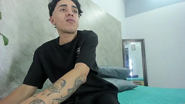 Mick-lollipop online show from April 2026 07:43:02 PM