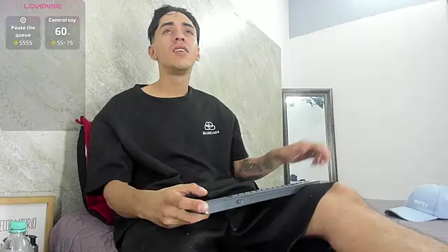 Mick-lollipop online show from April 2026 08:10:02 PM