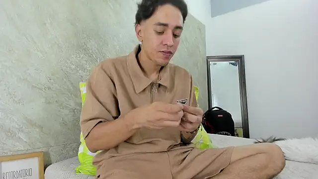 Mick-lollipop online show from April 2026 08:13:01 PM