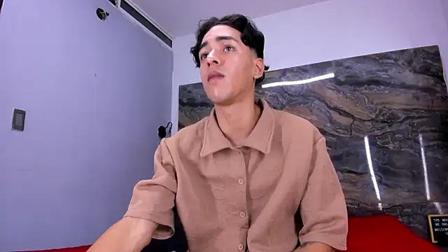 Mick-lollipop online show from March 2026 07:59:01 PM