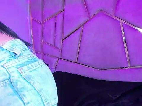 Blue Vely online show from February 2026 04:15:02 PM