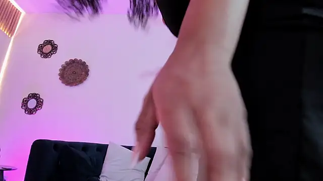 Madisson Edwards online show from March 2026 07:36:02 PM