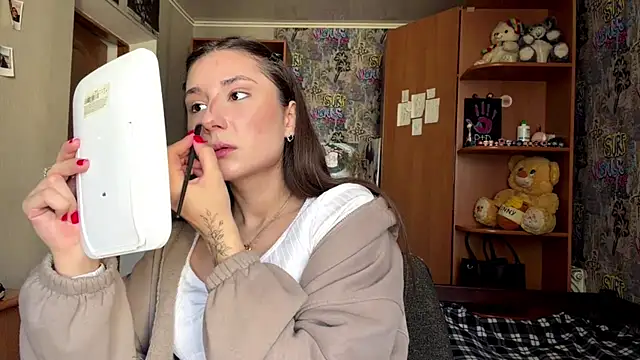 Snapshot of poly_princess chatting on April 2026 09:26:02 AM poly princess online show from April 2026 09:26:02 AM