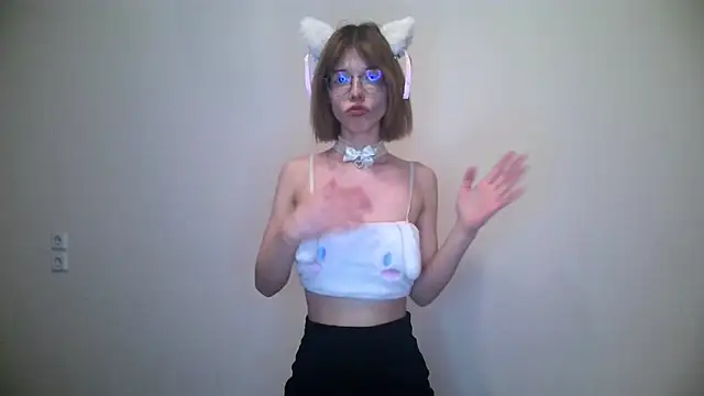 Kate Mooss online show from February 2026 04:17:02 PM