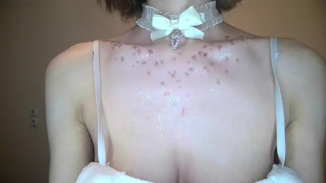 Kate Mooss online show from March 2026 02:39:01 PM