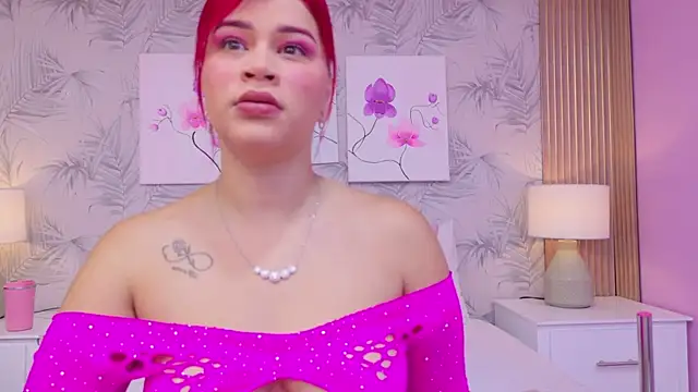 CherryTayloor online show from February 2026 02:33:01 AM