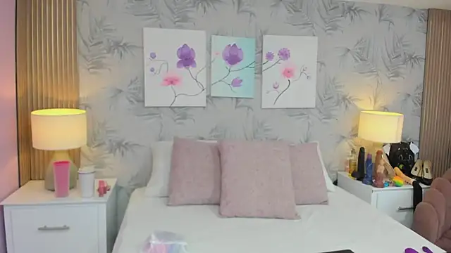 CherryTayloor online show from June 2026 03:28:01 AM