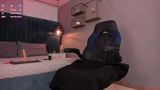 liam es online show from March 2026 02:28:02 AM