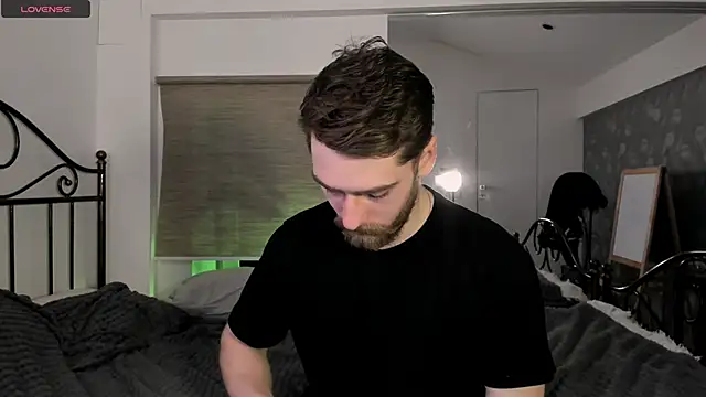 Dexter Raze online show from March 2026 10:59:01 PM