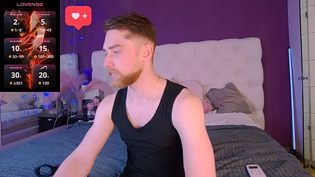 Dexter Raze online show from March 2026 11:07:02 PM