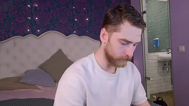 Dexter Raze online show from March 2026 10:02:02 PM