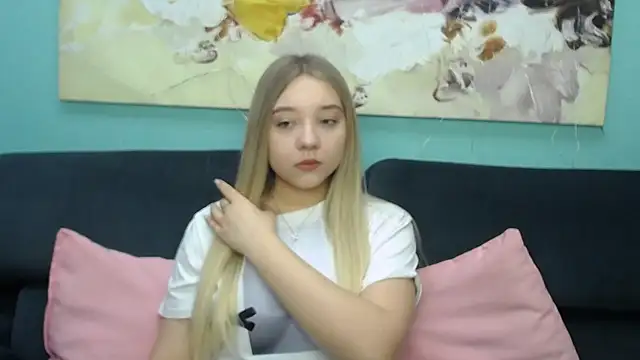 MilanaSiia online show from February 2026 05:40:02 AM